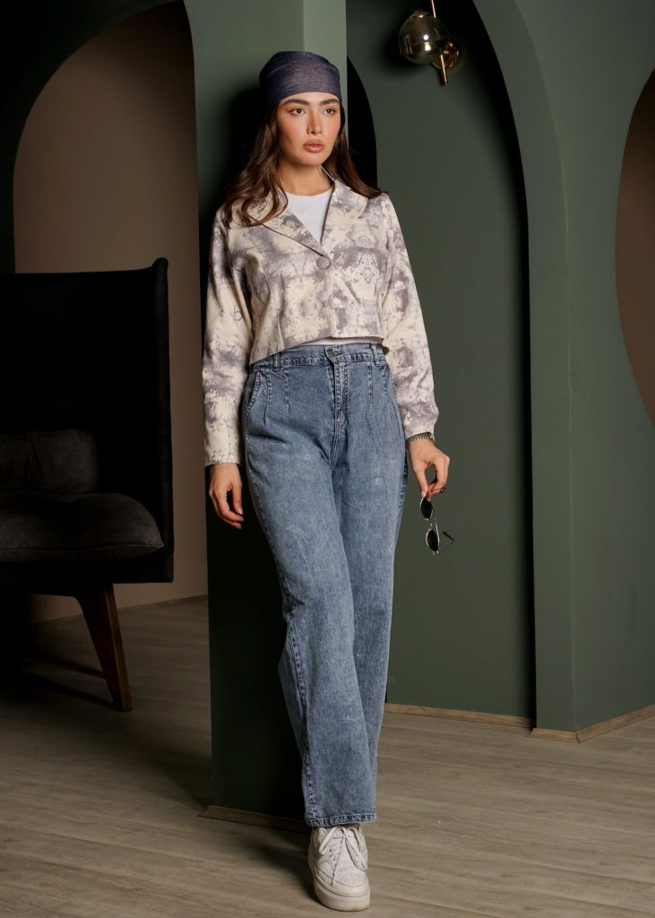 Modeling training portrait of professional model number 126